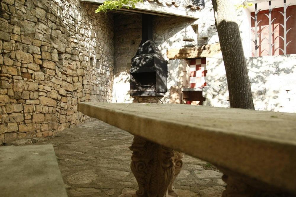Masia Cal Millas - Turisme Rural Castellfullit de Riubregos Extérieur photo