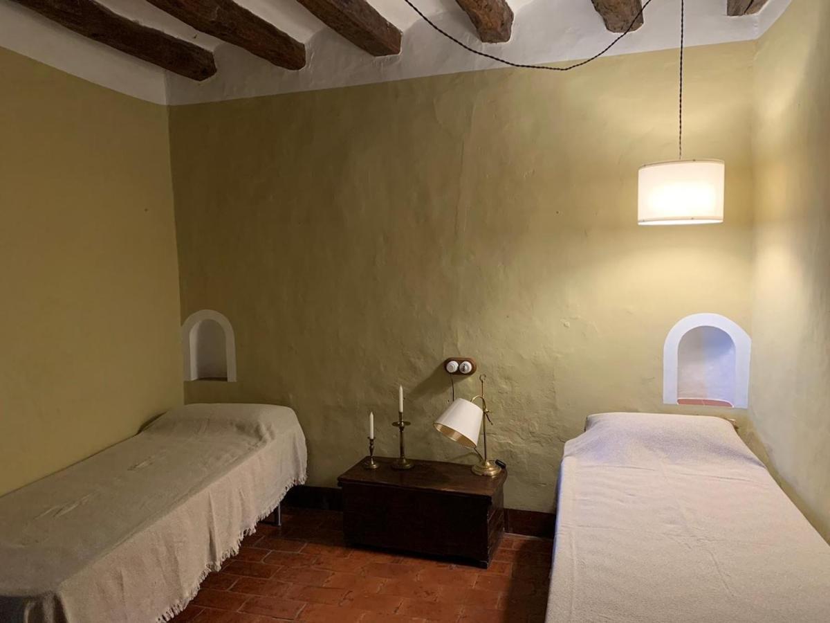 Masia Cal Millas - Turisme Rural Castellfullit de Riubregos Extérieur photo